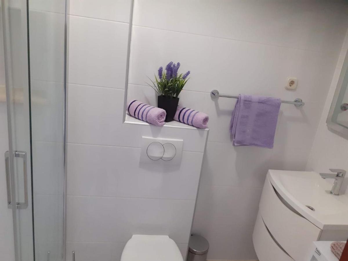 Apartment Irena Μπολ Εξωτερικό φωτογραφία