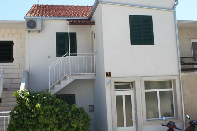 Apartment Irena Μπολ Εξωτερικό φωτογραφία